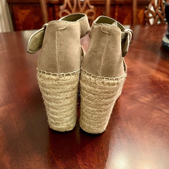 EUC Marc Fisher Adalla Jute Wedge Espadrilles Sandals Shoes Taupe Suede Size 8 - Picture 4 of 7